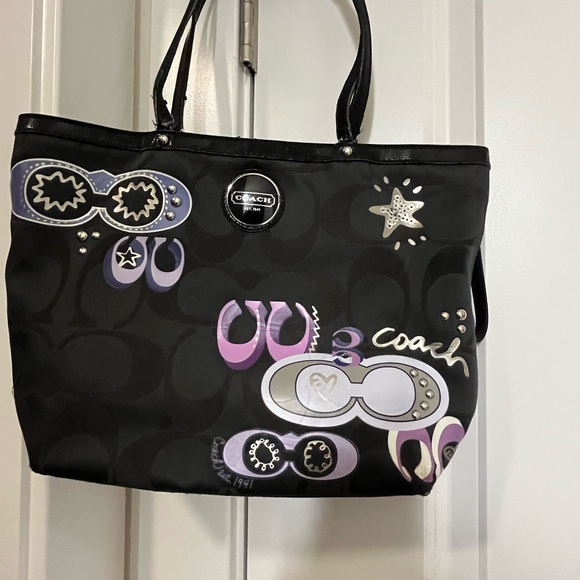 Coach Purse - Picture 1 of 3